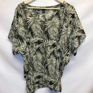 H&M Blouse Womens Size 4 Great Condition